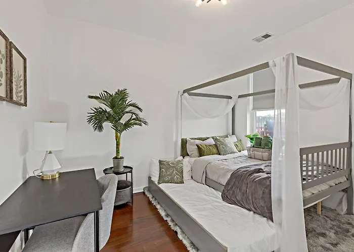 The Penthouse, Lux Near Downtown, Uofc & * Chicago