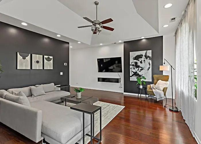 Appartamento The Penthouse, Lux Near Downtown, Uofc & *